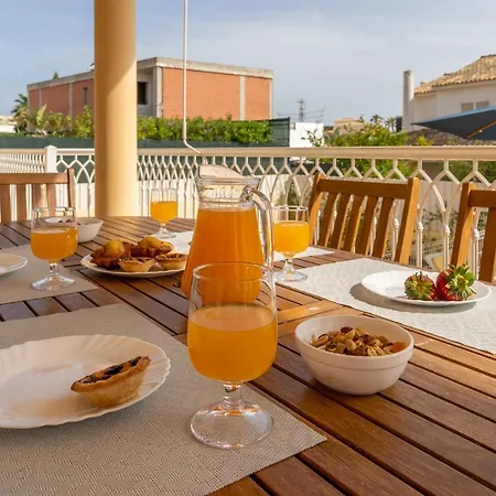 Casa Da Praceta By Hellovacations Вілла *