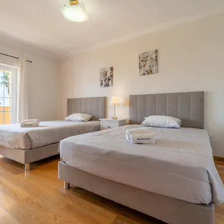 빌라 Casa Da Praceta By Hellovacations *