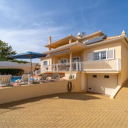 빌라 Casa Da Praceta By Hellovacations